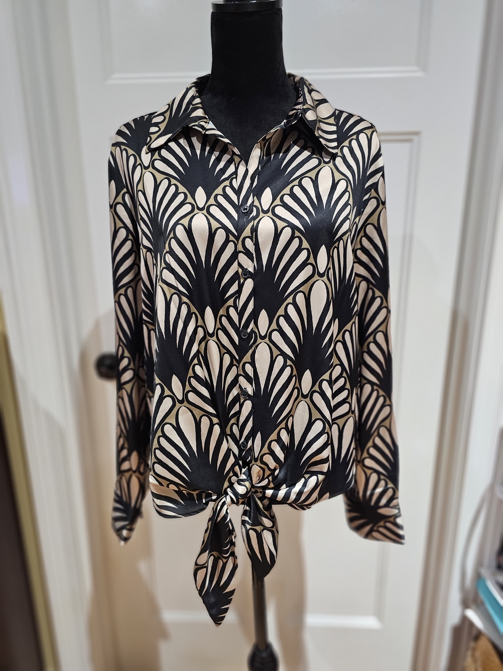 Preston & York Black and Cream Tie-Front Button-Down Blouse
